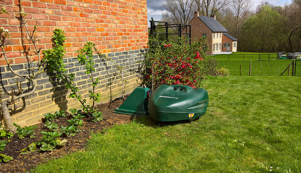 Aménagement de jardin à prévoir pour le robot tondeuse Belrobotics