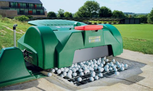 Ballpicker emptying in a drop pit solution