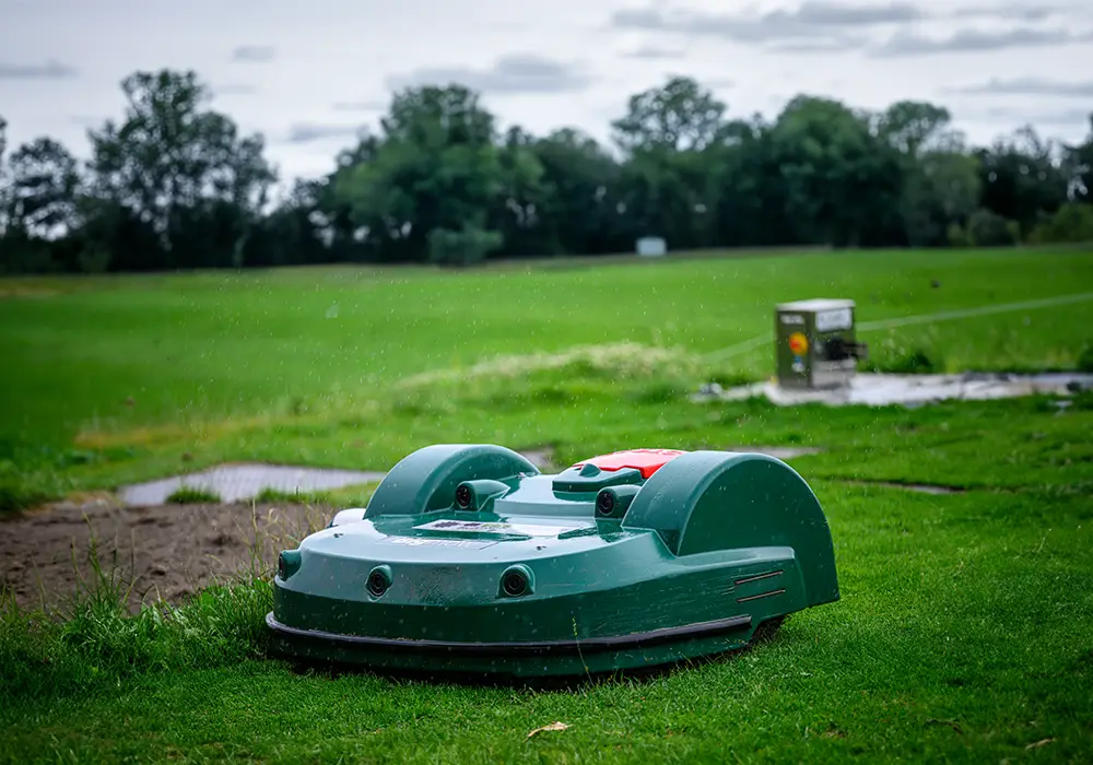 Eight myths about professional robot mowers